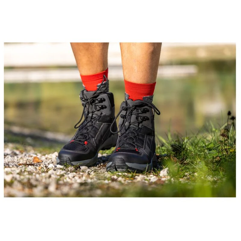 Hiking boots discount at academy sports