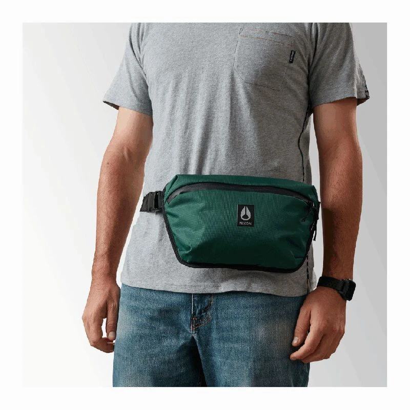 Nixon Daytrippin 3 17L Waist Bag Green Sportpursuit