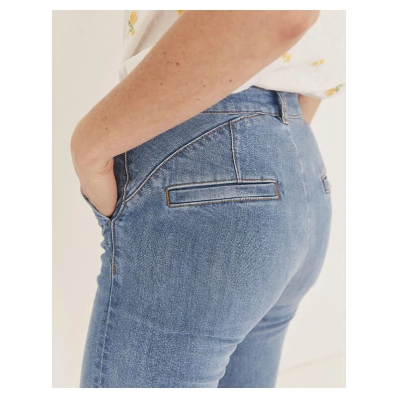 FatFace Womens Naomi Wide Leg Jeans Light Wash Sportpursuit