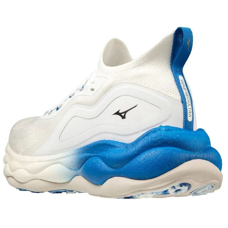 Mizuno wave deals ultra