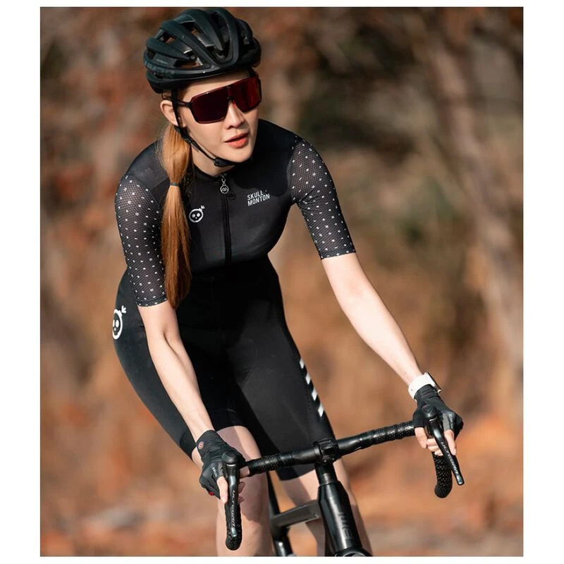Monton Womens Symbols Graphene Jersey Black Sportpursuit