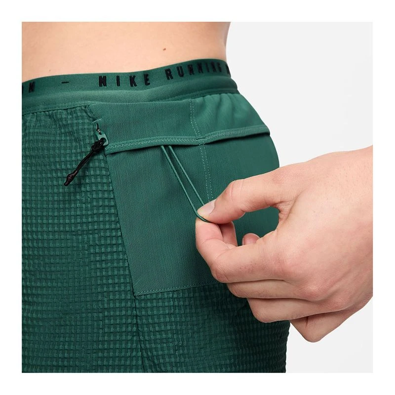 Nike Mens FQ4617 Shorts Green Sportpursuit