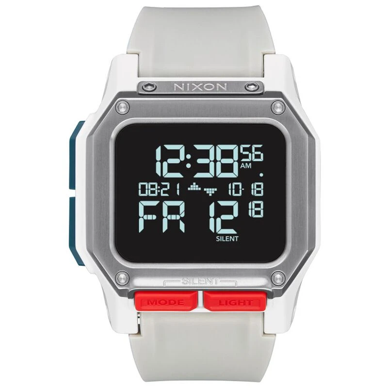 Nixon deals regulus red