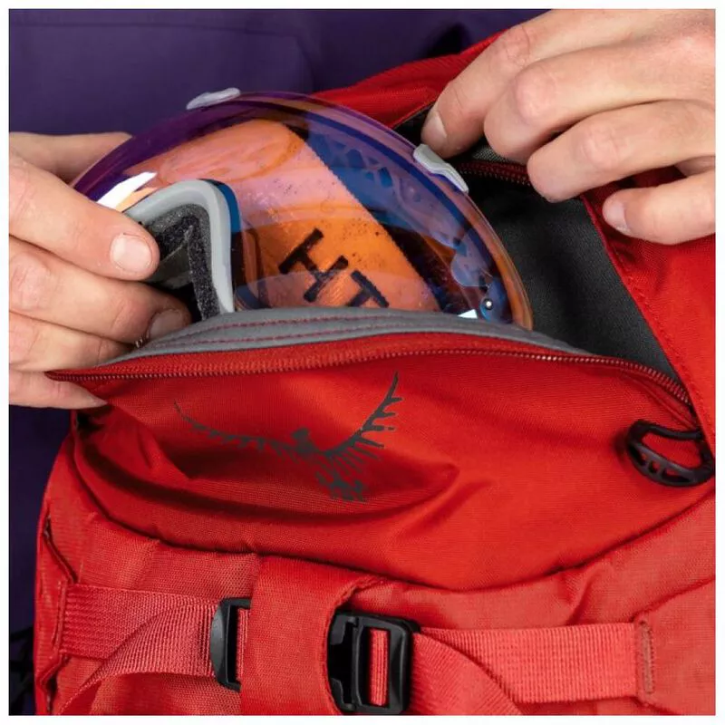 Osprey Mens Kamber 16L Rucksack Ripcord Red Sportpursuit