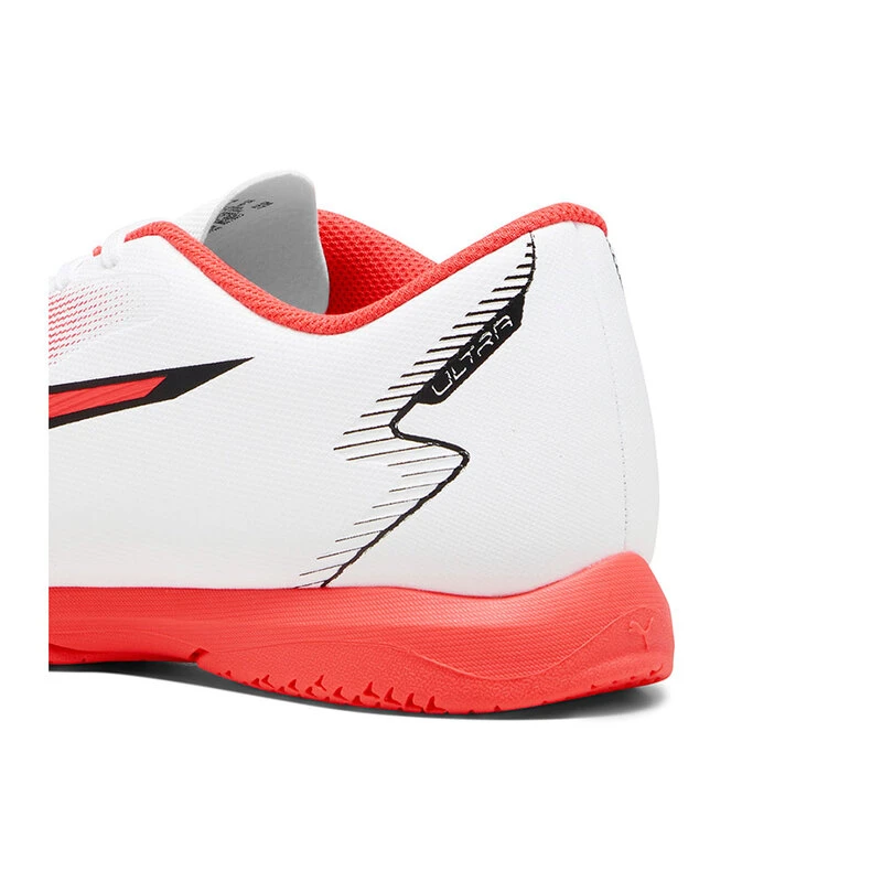 Puma football outlet boots indoor