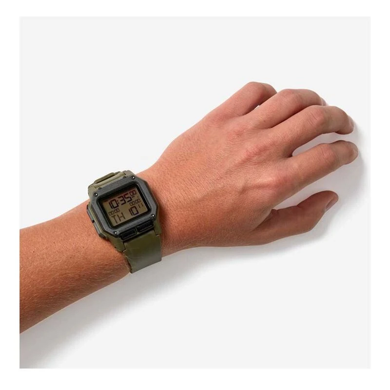 Nixon regulus strap hot sale