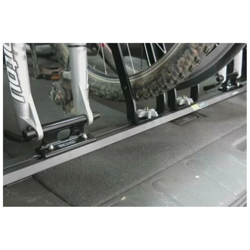 Saris top fork mount