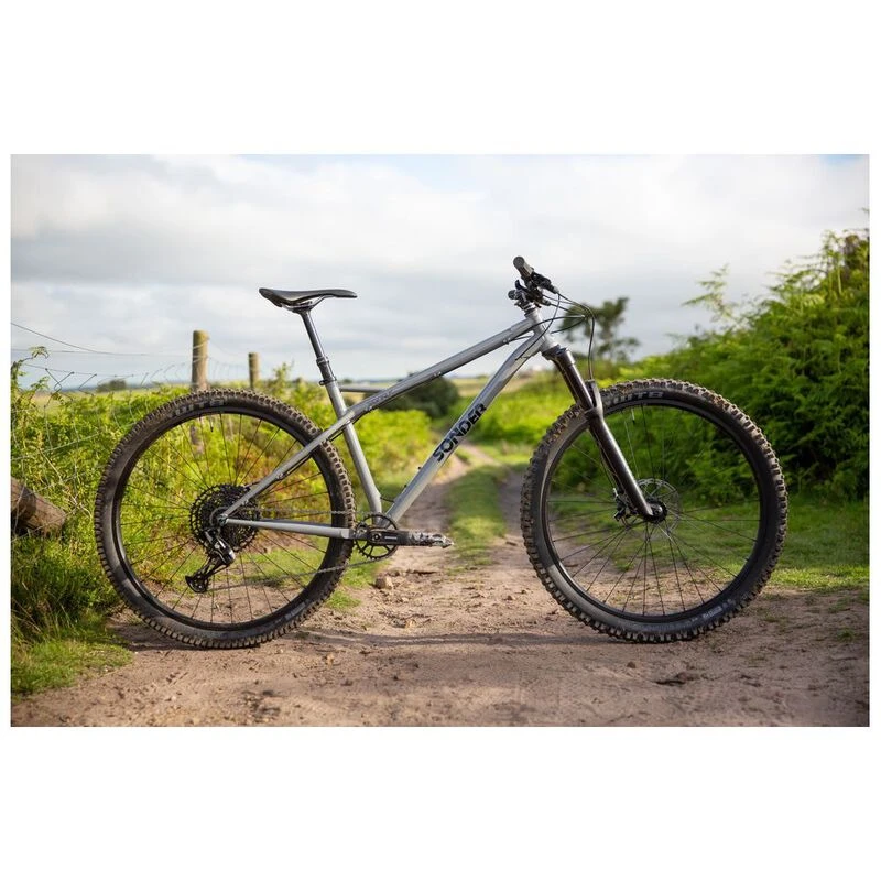 Sonder hardtail hotsell