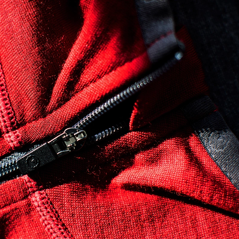 Isobaa Mens Merino 200 Zip Neck Hoodie Red Sportpursuit