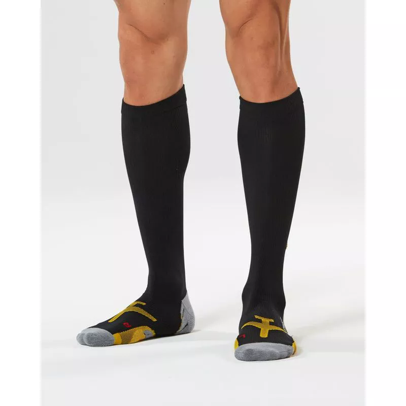 2XU Mens Flight Compression Socks (Black/Yellow)