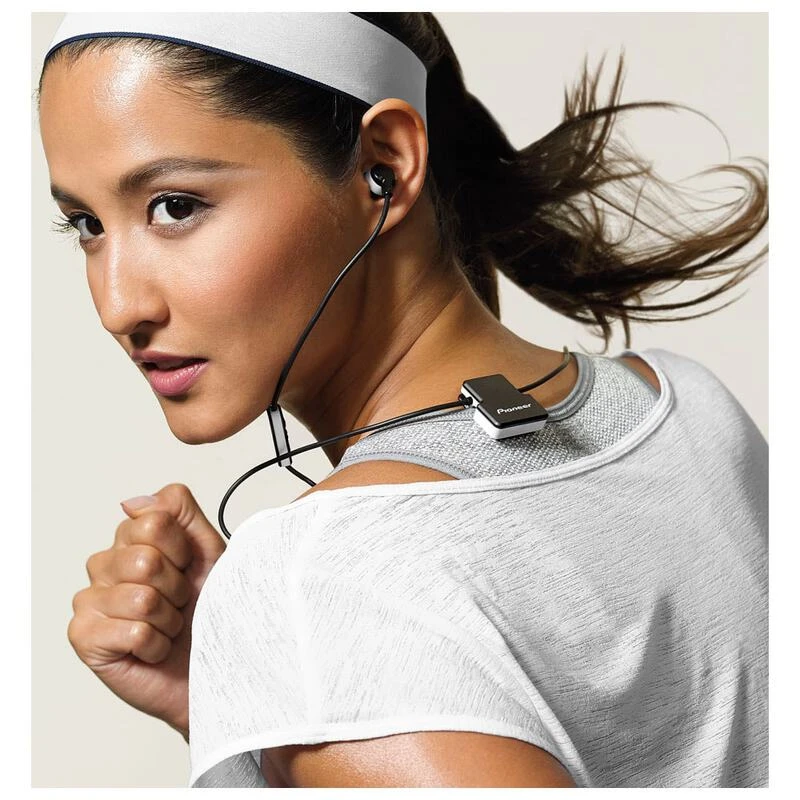 Clipwear pioneer deals
